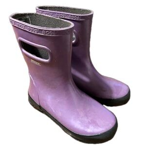 Purple Bogs rubber rainboots